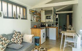 Studio 22m2 proche Paris station Aerobus Beauvais